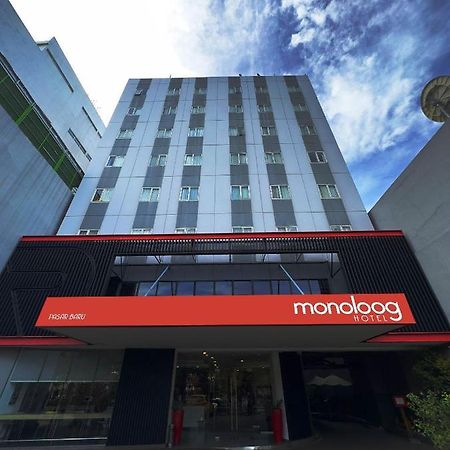 Monoloog Hotel Бекаси Екстериор снимка